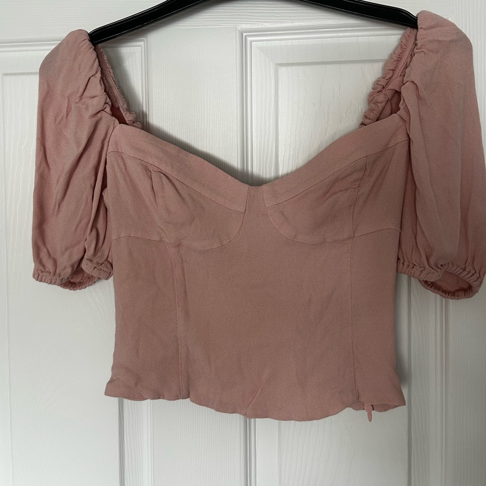 Novella Short Sleeve Blouse